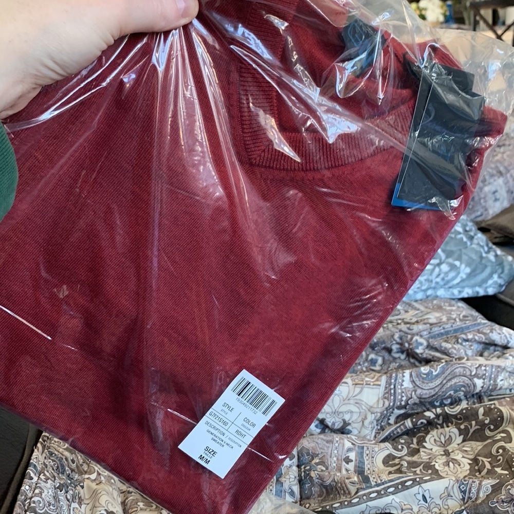 NWT Greg Norman Mens Med Red Merino Wool Sweater